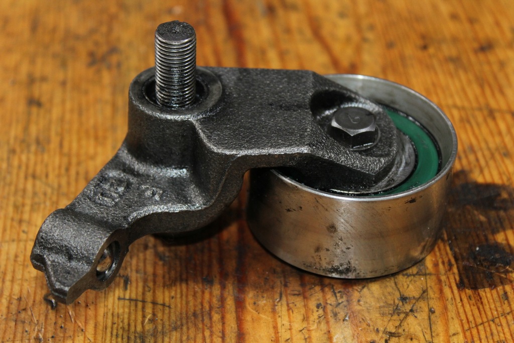 фото №15, Натяжитель ремень генератора toyota avensis t25 corolla verso ii 2.0 d4d 1cd