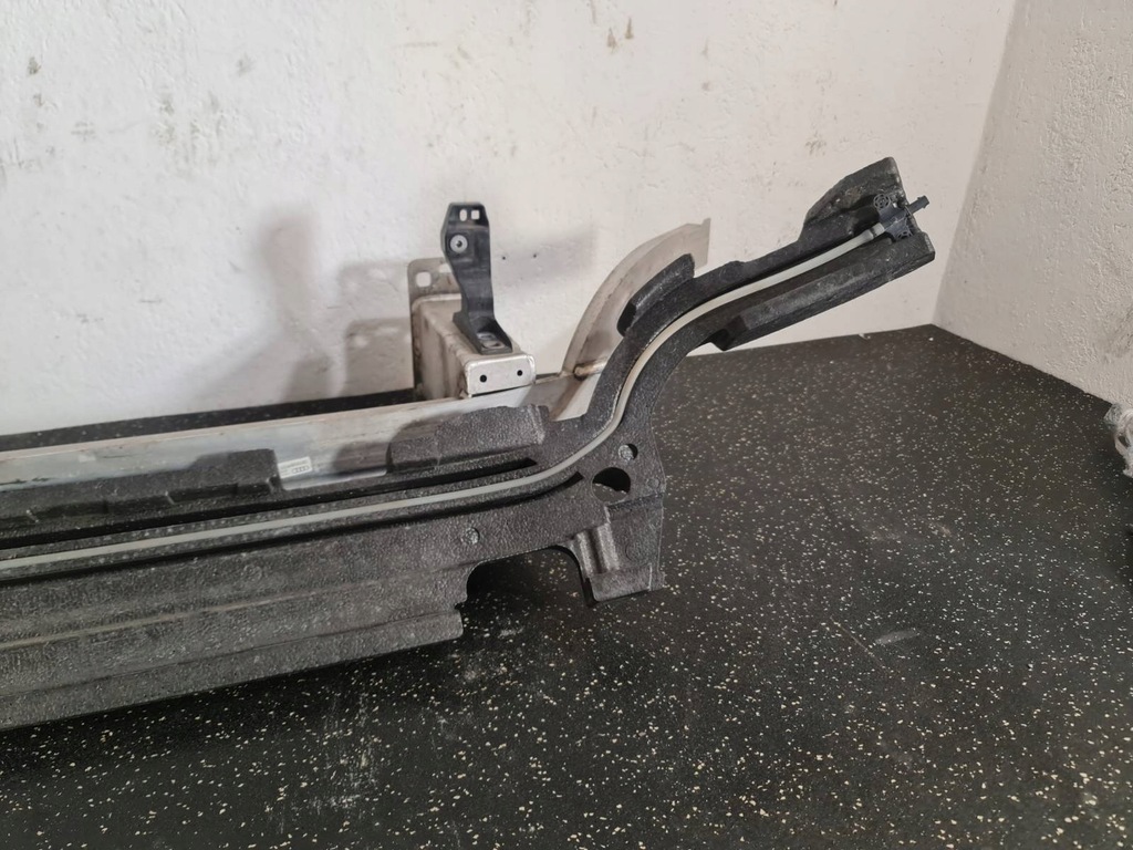 фото №10, Audi q7-4m0-2017- балка бампера абсорбер датчики