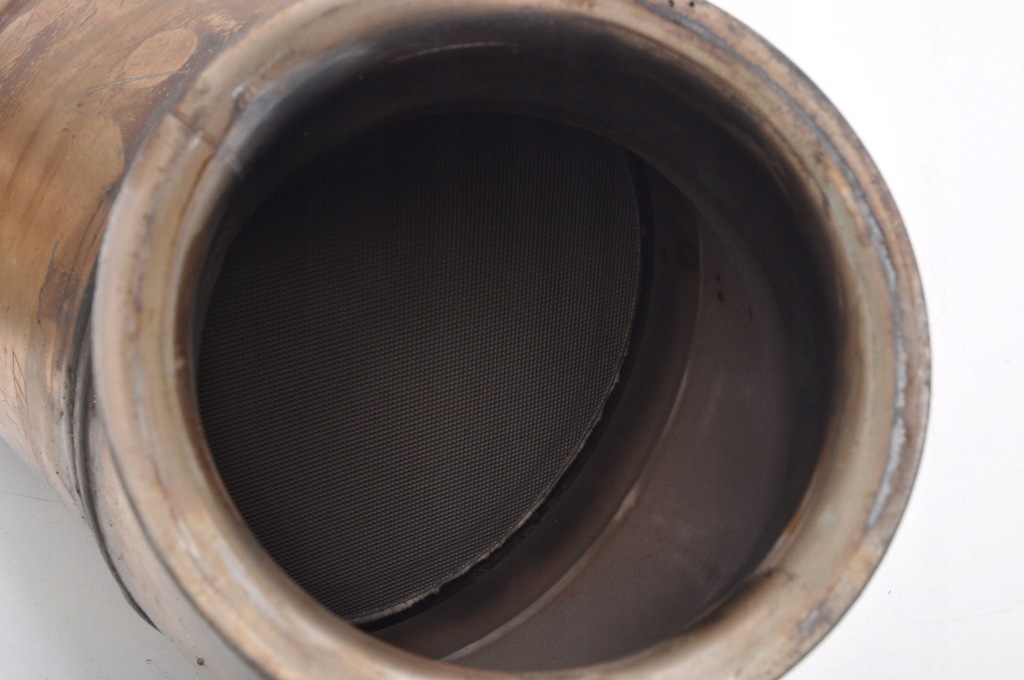 фото №11, Aston martin db11 катализатор a2054904014