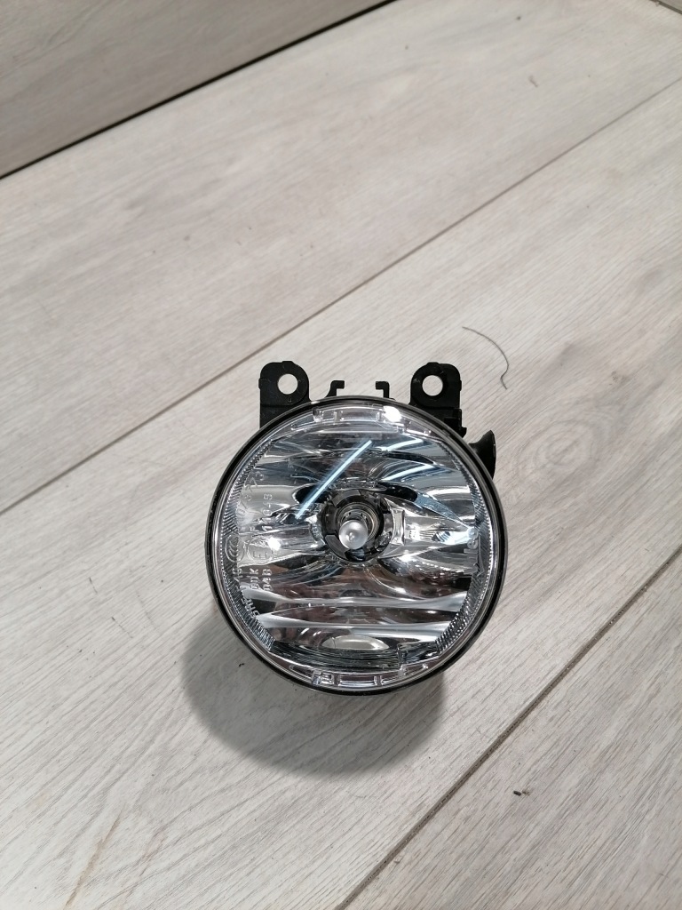 фото №1, Renault dacia противотуманная фара перед 26150097r