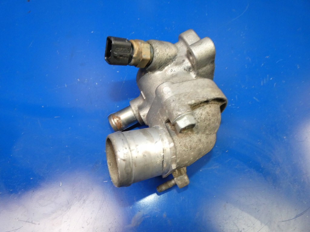 фото №1, Hyundai i40 ix35 1.7 crdi термостат корпус