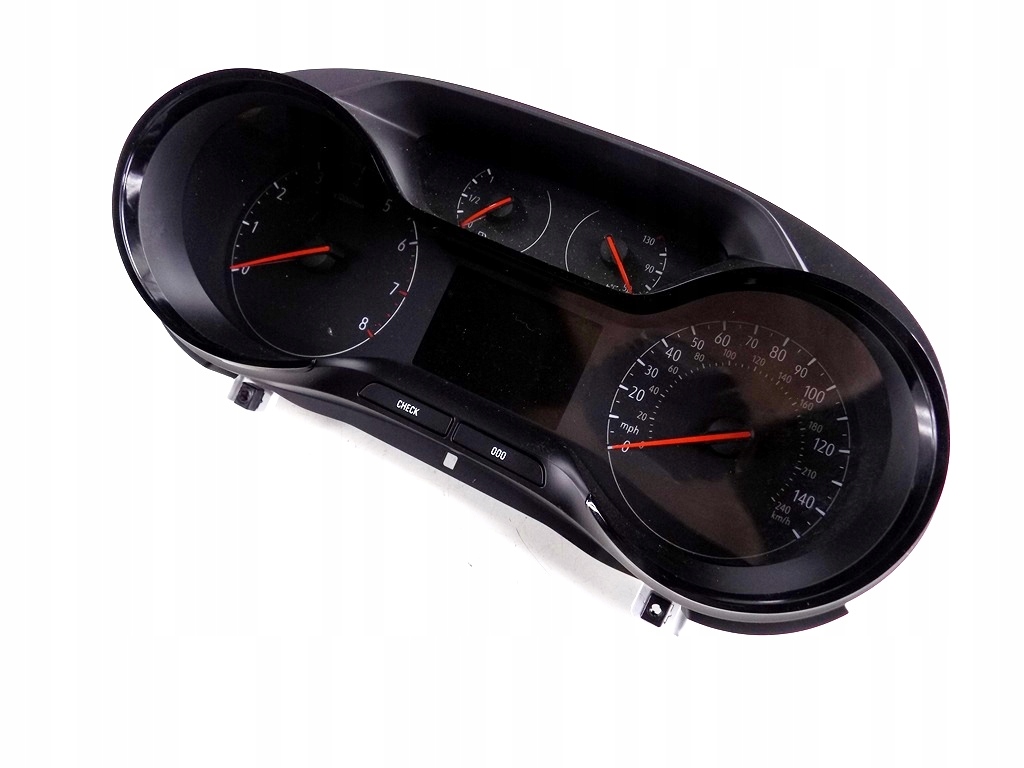 фото №5, Opel grandland x 20r 1.2 счетчик приборы