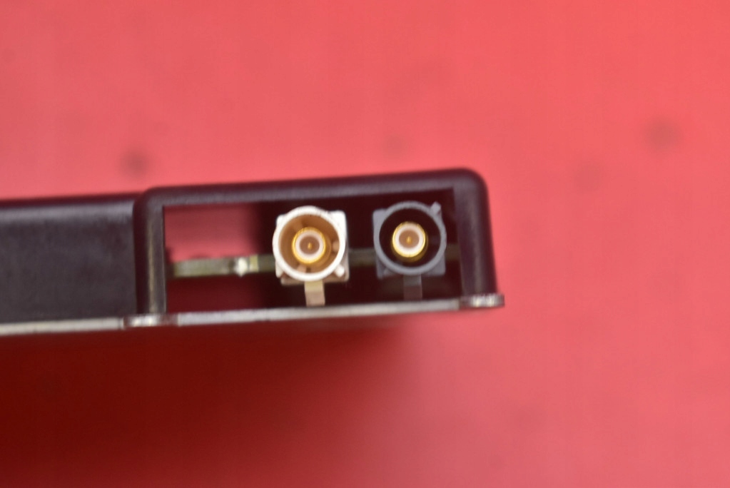 фото №8, Усилитель антенны 8p4035225 7617310103 audi a3 8p 04-08