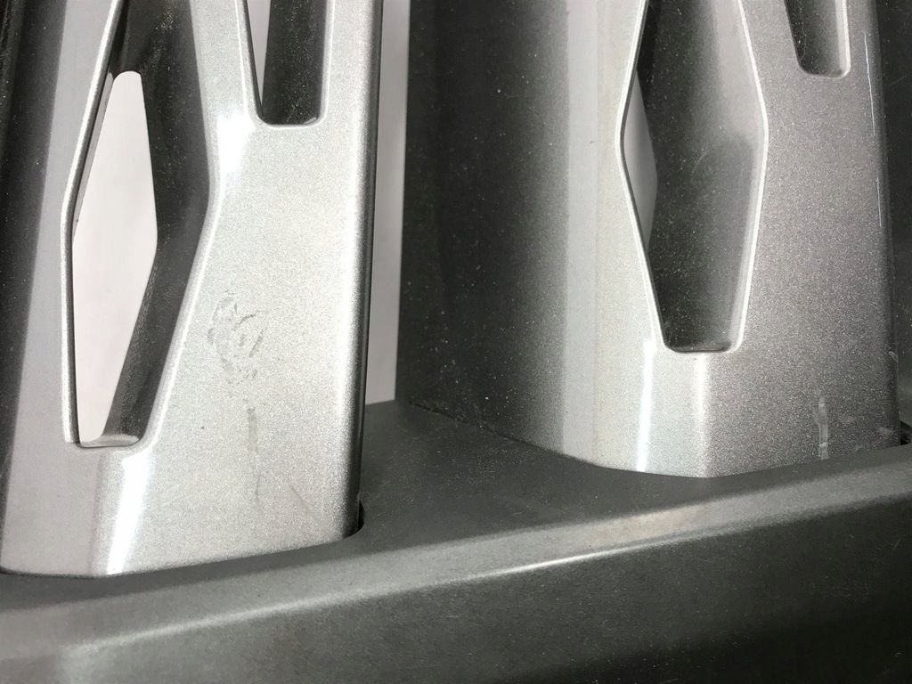 фото №3, Land rover freelander 2 - lr2 2016 решётка радиатора радиатора / решётка радиатора bh528a133