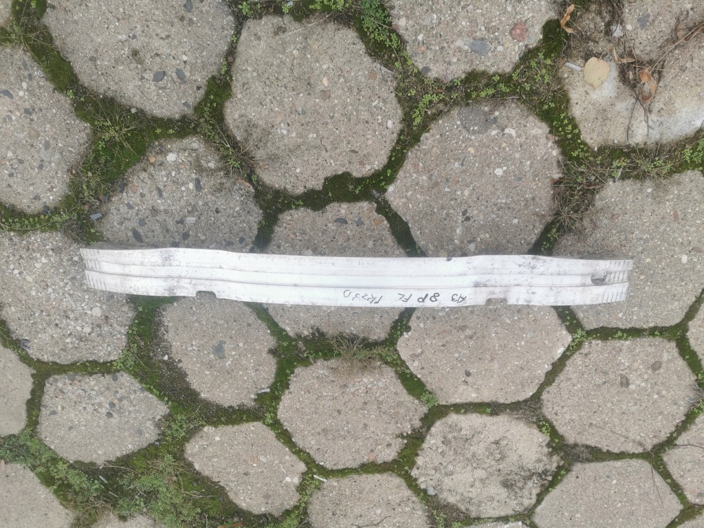 фото №1, Балка pod бампер перед audi a3 8p fl 8p0807113f