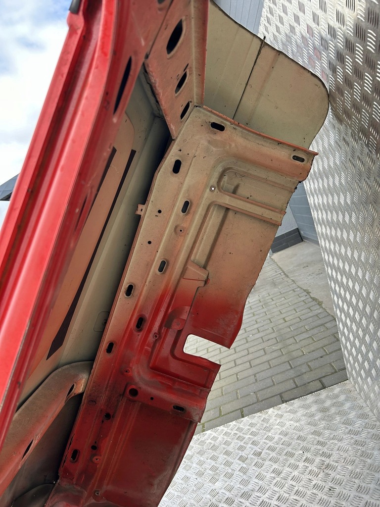 фото №4, Четверть кабины scania cr19