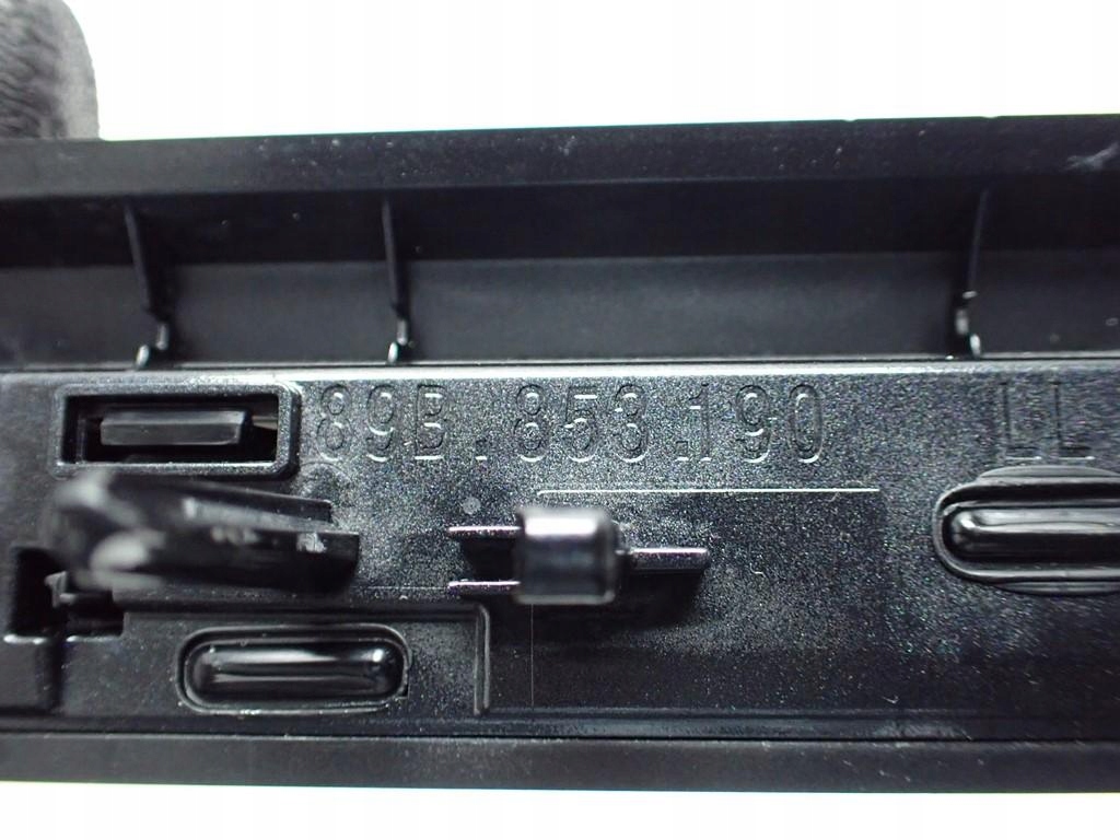 фото №9, Молдинг декоративна dekor панелі консолі europa 89b853190 audi q4 e-tron 23r