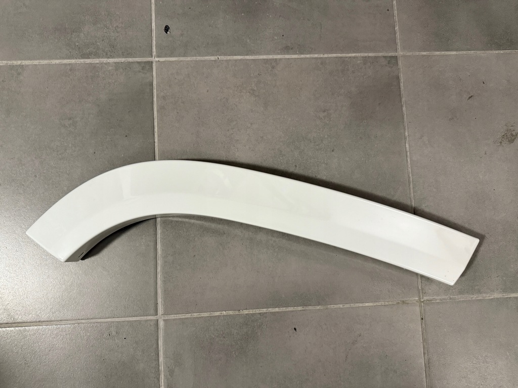 фото №1, Молдинг дверь правый задняя jeep grand cherokee wl 6xn72gw7ab