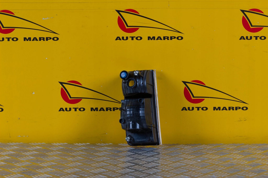 фото №4, Lexus gx gx460 2009- лампа задня задня w бампер r