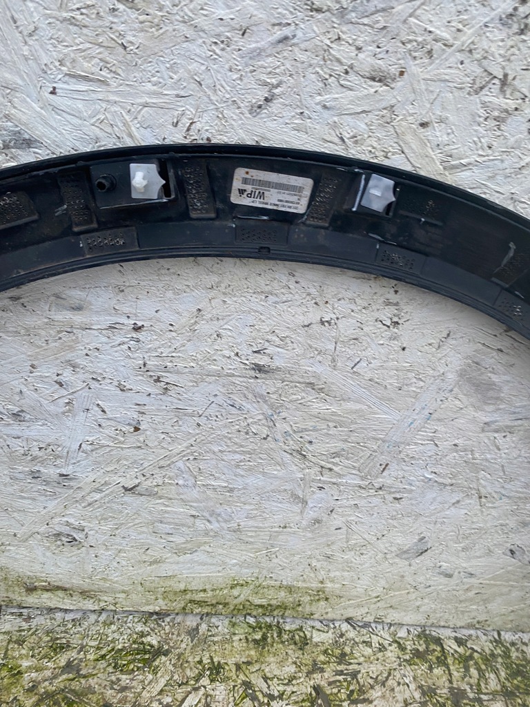 фото №11, Молдинг права na передній крила mustang mach e