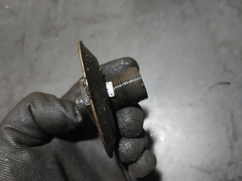 фото №5, Fiat 126 600 maluch старий тип двигуна 600 болт колеса шківний оригінал