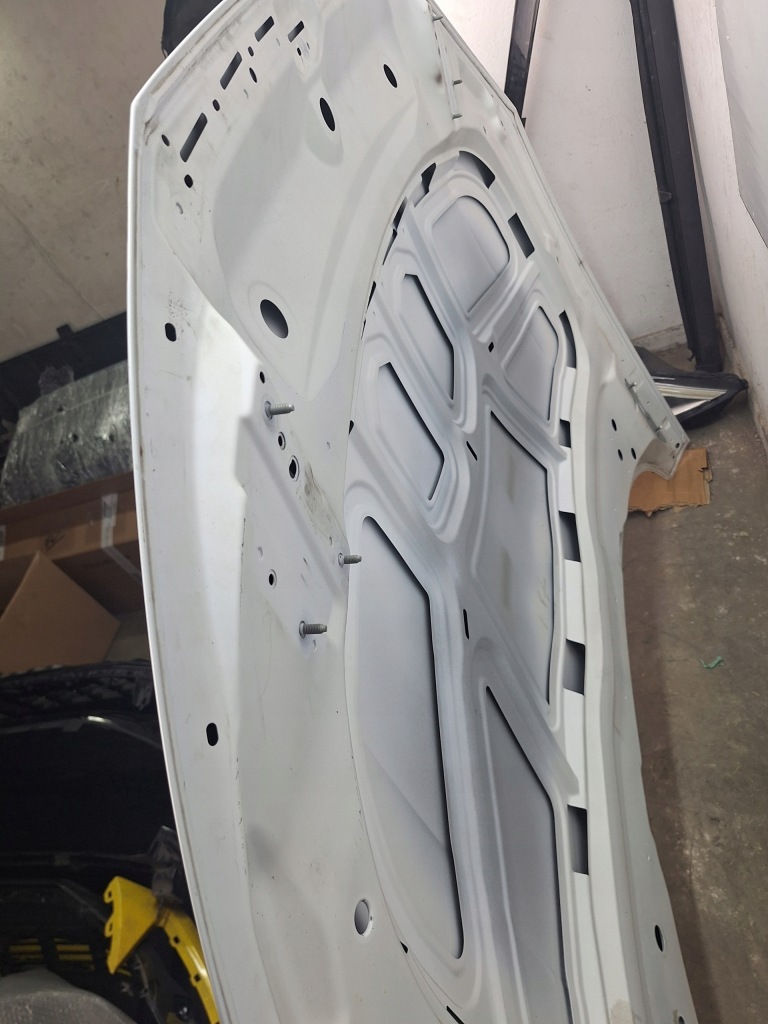 Капот audi a4 b9 8w 8w0 2017-2024 оригинал оригинальный номер с Разборки