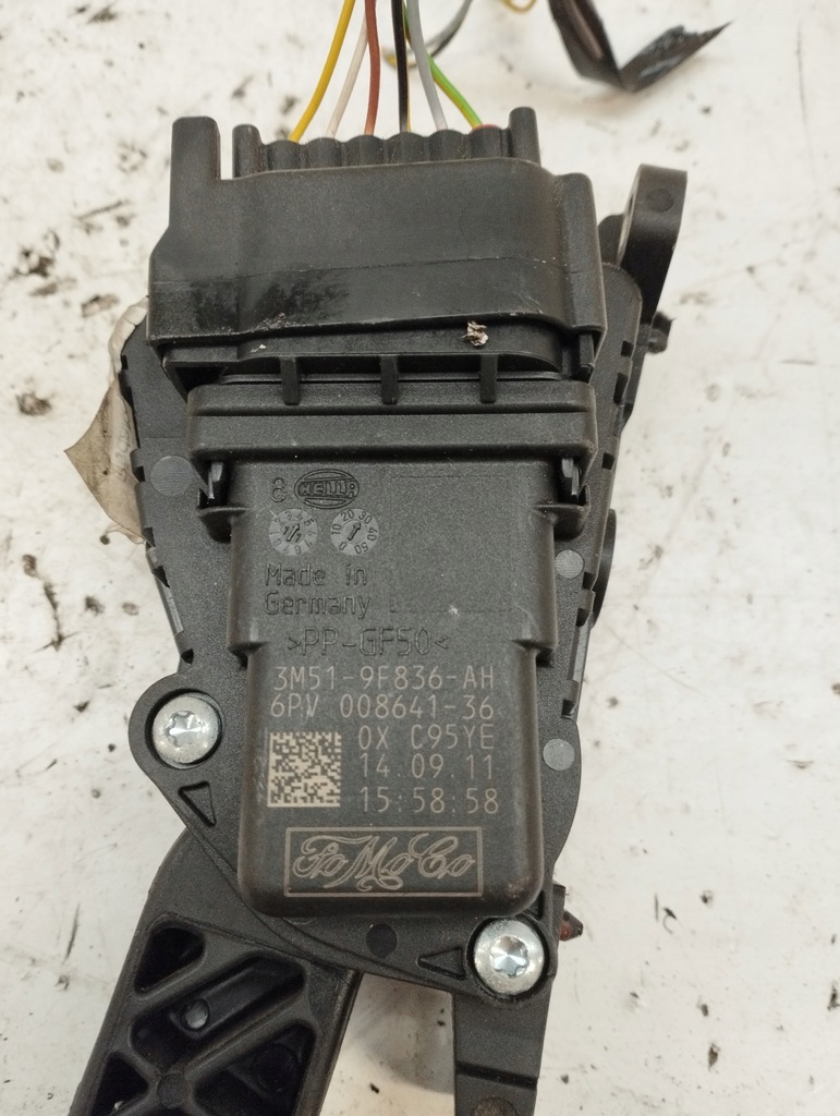 фото №9, Ford kuga i 1 mk1 потенциометр газа педаль 3m51-9f836-ah 6pv008641-36