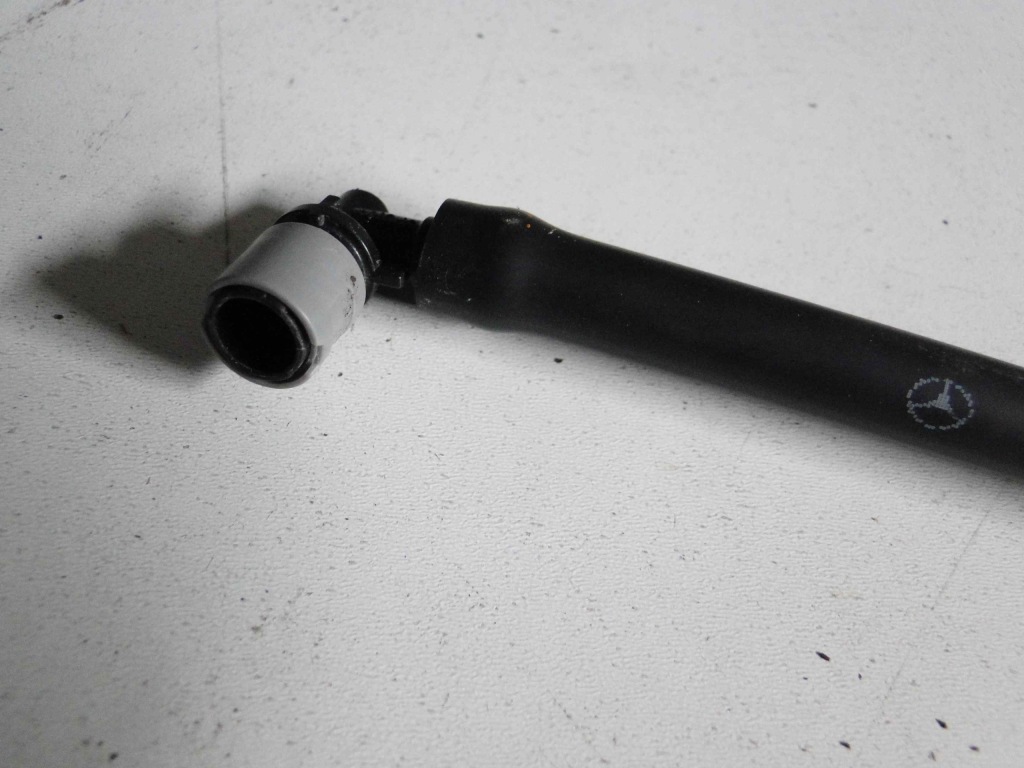 Mercedes slk slc r172172 шланг форсунка омивача Оригінал