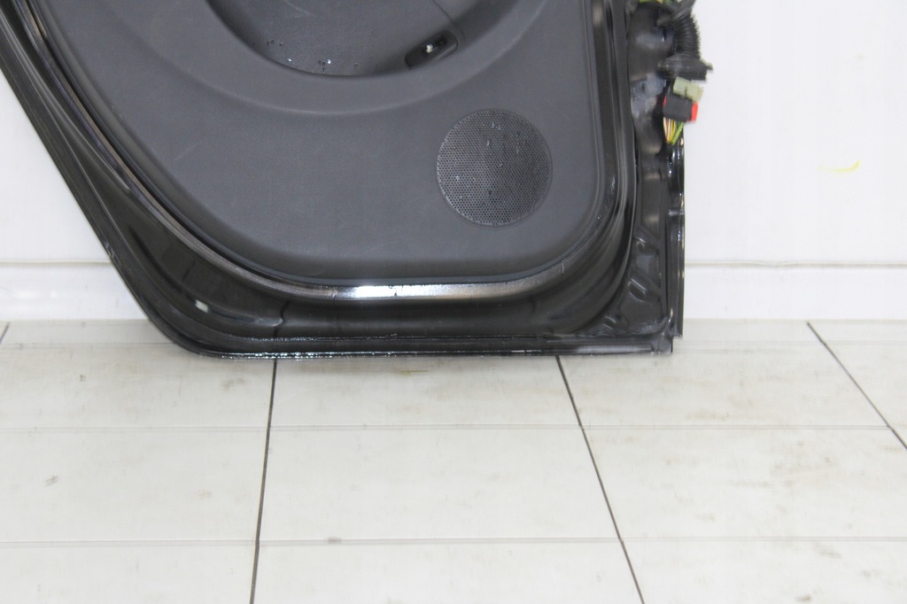 фото №6, Citroen c3 picasso 2008r- дверь левая левый задняя задние exl exld - код лакокрасочного покрытия