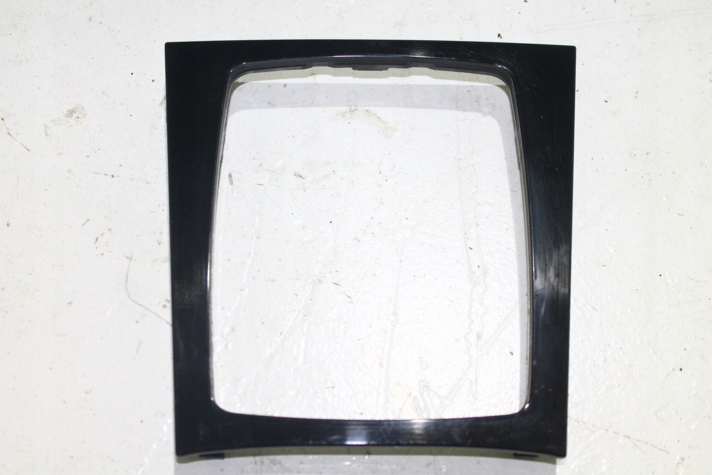 фото №1, Mercedes glk x204 рамка защита выборщик