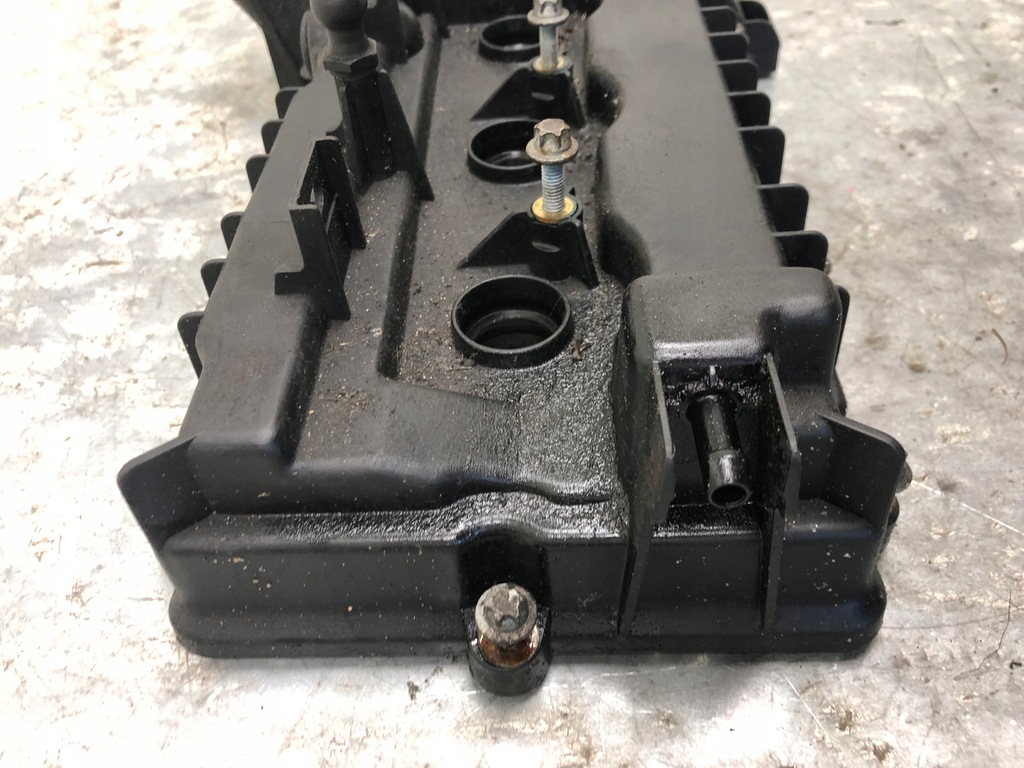 фото №5, Кришка клапанів 134.910 mitsubishi colt vi mn195625