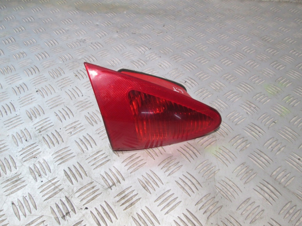 фото №1, Лампа ліва задня w кришка alfa romeo 147 00-