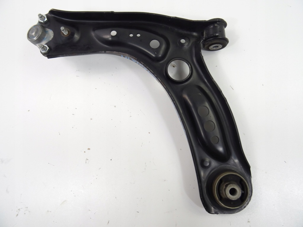 фото №8, Octavia iii рычаг правый передний 15r 5q0407152j