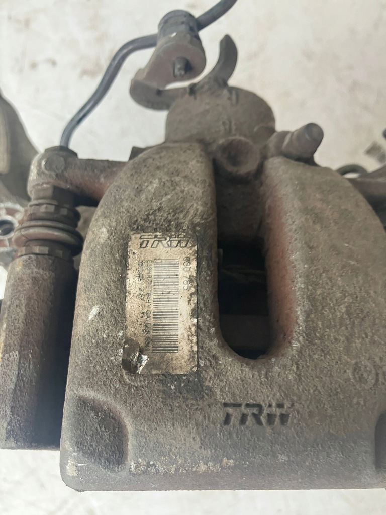 фото №5, Поворотный кулак суппорт правый задняя ds5 2.0 hybrid4