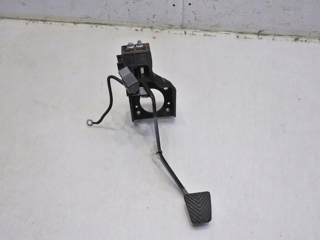 фото №8, Педаль гальма hyundai i30 i 1.6 16v crdi