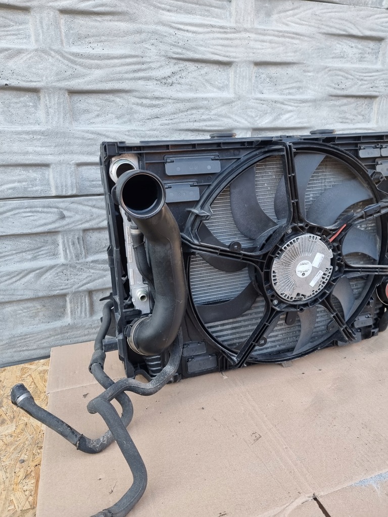 фото №10, Bmw 6 f06 f12 f13 комплект радиатор с корпус 4.4 b 650i