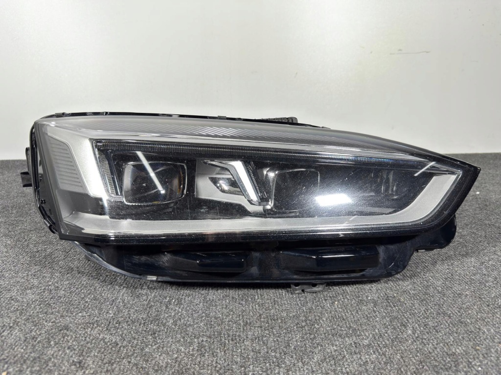фото №1, Audi a5 s5 8w6 f5 full led лампа правая перед передняя фара eur