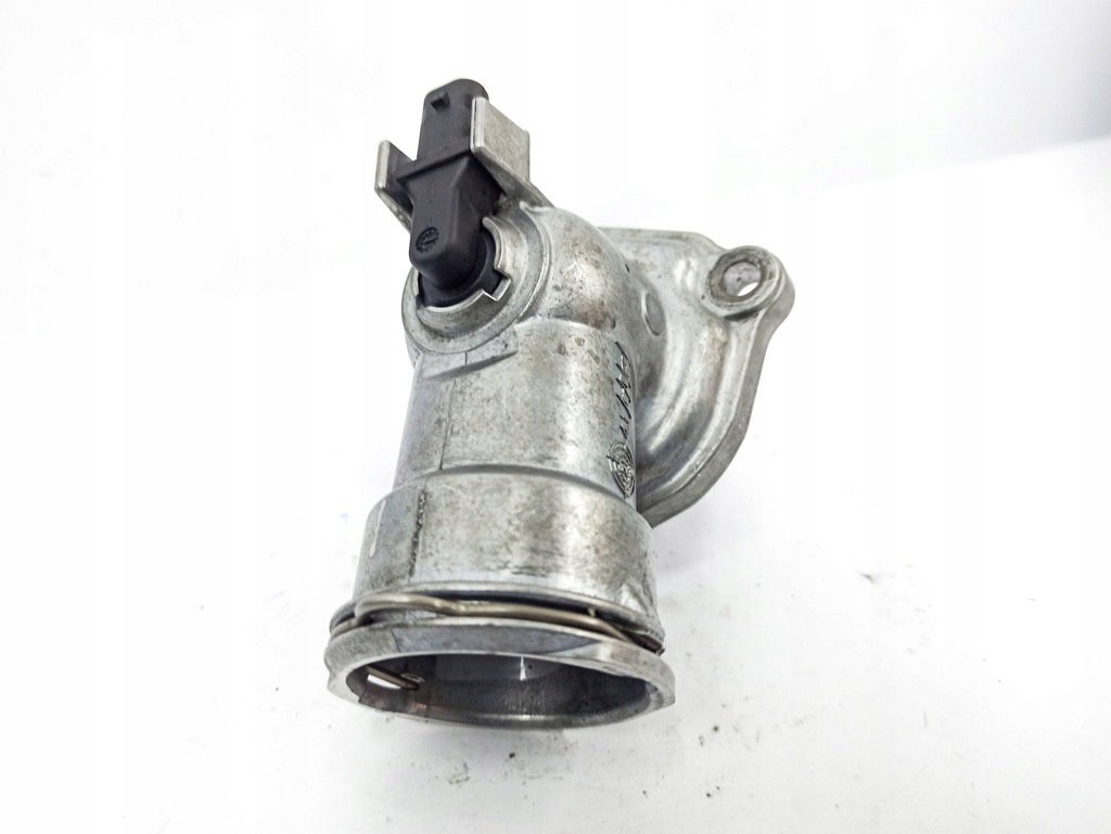 фото №13, Mercedes-benz r w251 2012 корпус термостатів