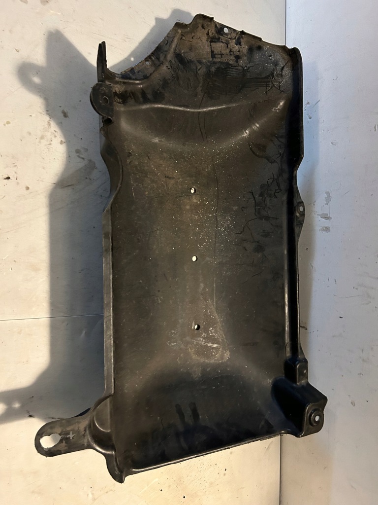 Купить Плита накладка пол mercedes a2536931100