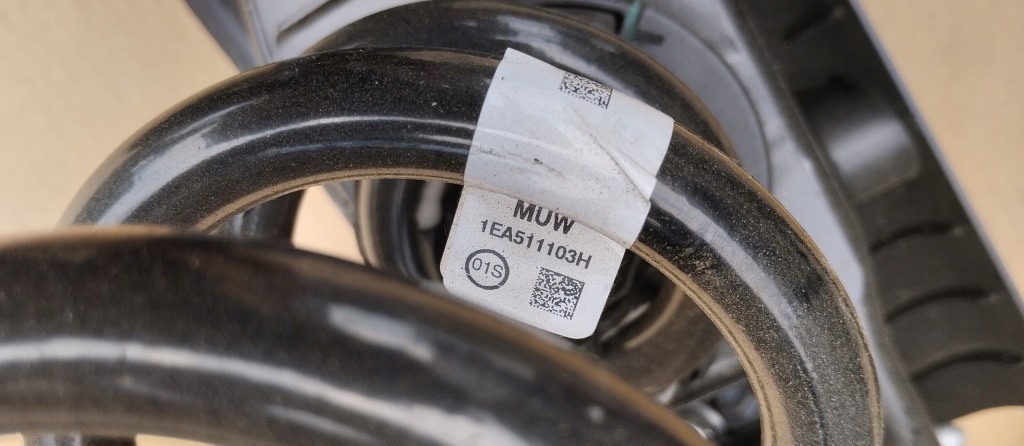 фото №12, Поворотный кулак подвеска амортизатор правый задняя volkswagen id.4 vw id4 23r