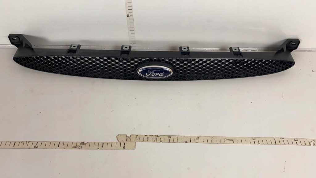 фото №1, Решётка радиатора решётка радиатора бампер escort mk7 95r- oryg новый