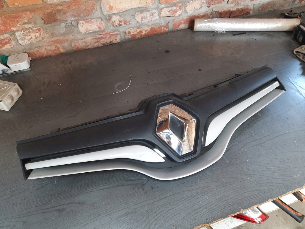 фото №1, Kangoo 1.5dci 18r решітка радіатора решітка радіатора