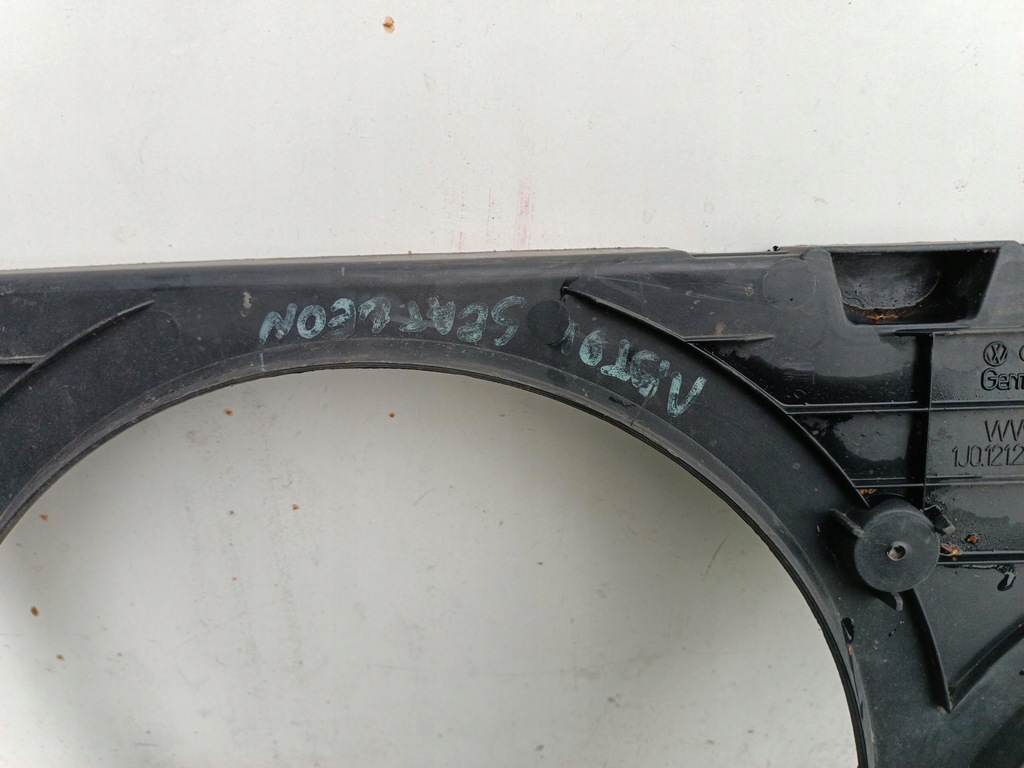 фото №8, Корпус вентиляторів seat leon 1.9 tdi 1j0121205b