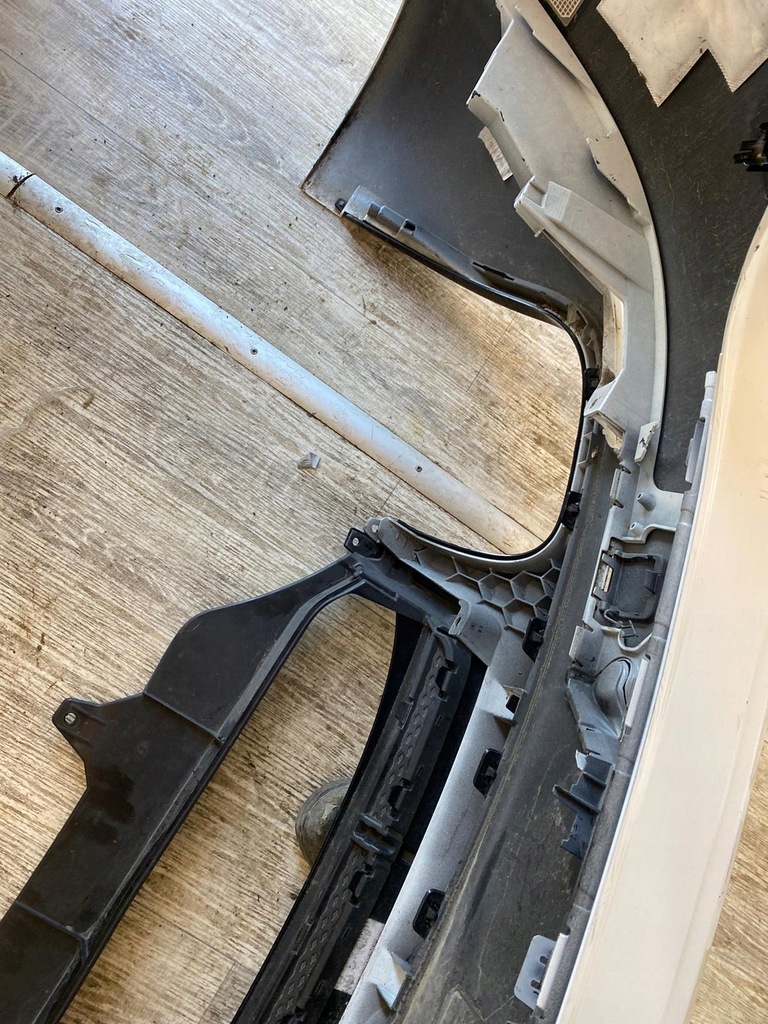 фото №11, Porsche macan 95b gts бампер задняя