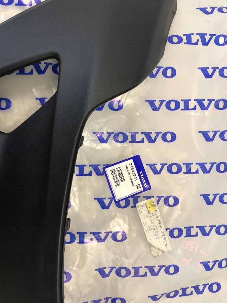 фото №14, Volvo v40 xc40 решётка бампера левый перед