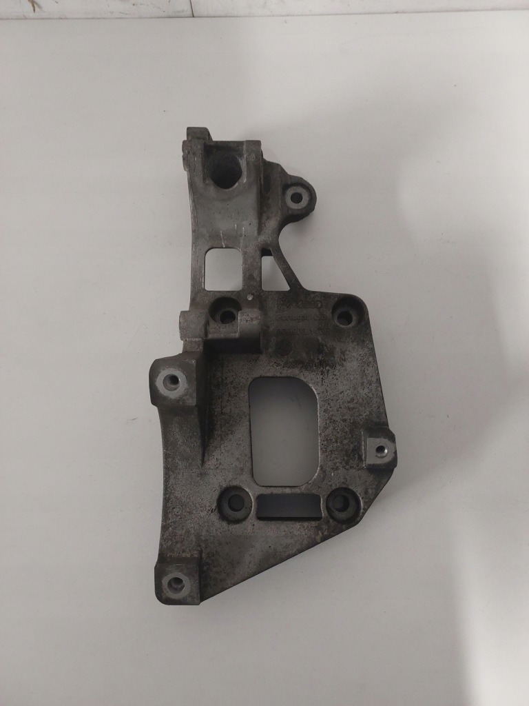 Купить Кронштейн генератора 1.6 bse vw seat skoda 06f903143f