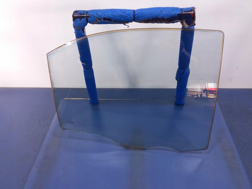 фото №1, Mercedes s w220 скло двері задня права 01