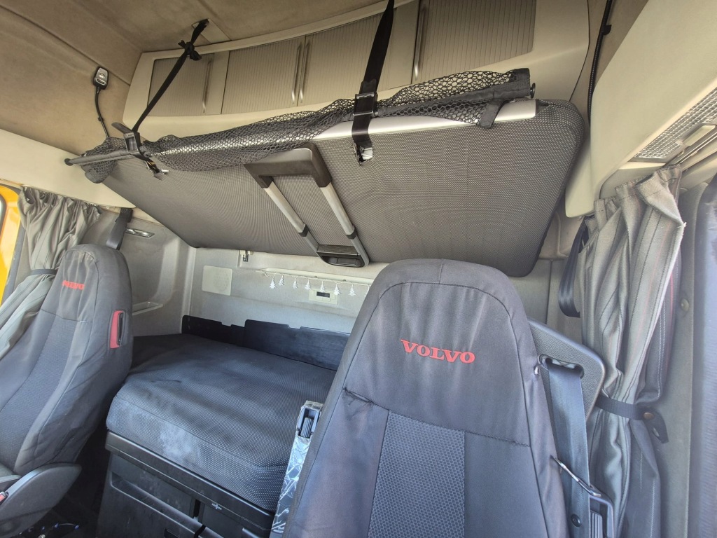 Кабина volvo fh4 globetrotter xl автоматическая коробка передач euro6 с Разборки