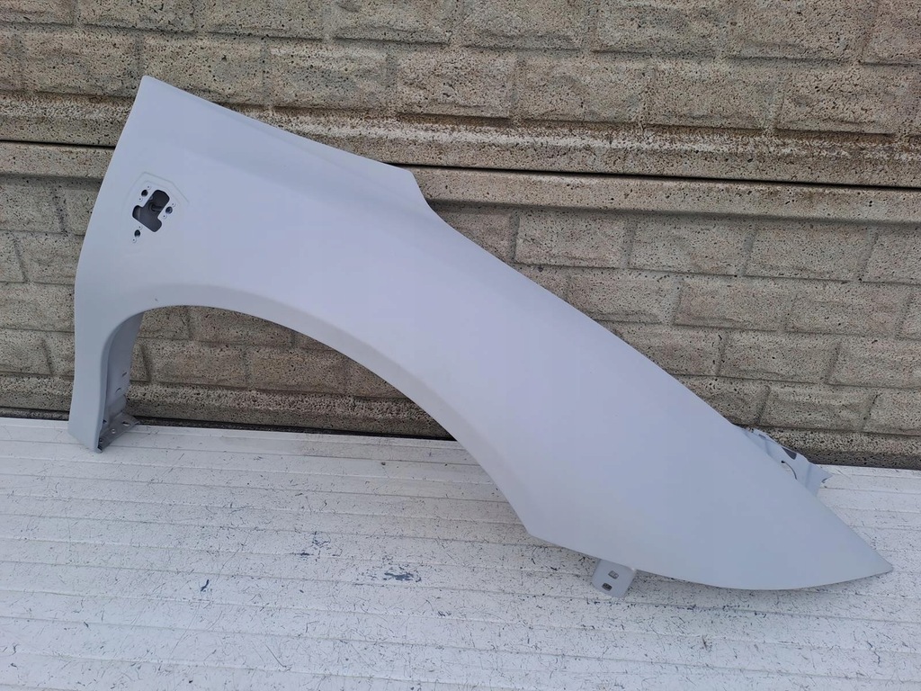 фото №10, Ferrari sf90 stradale крила правий лівий оригінал