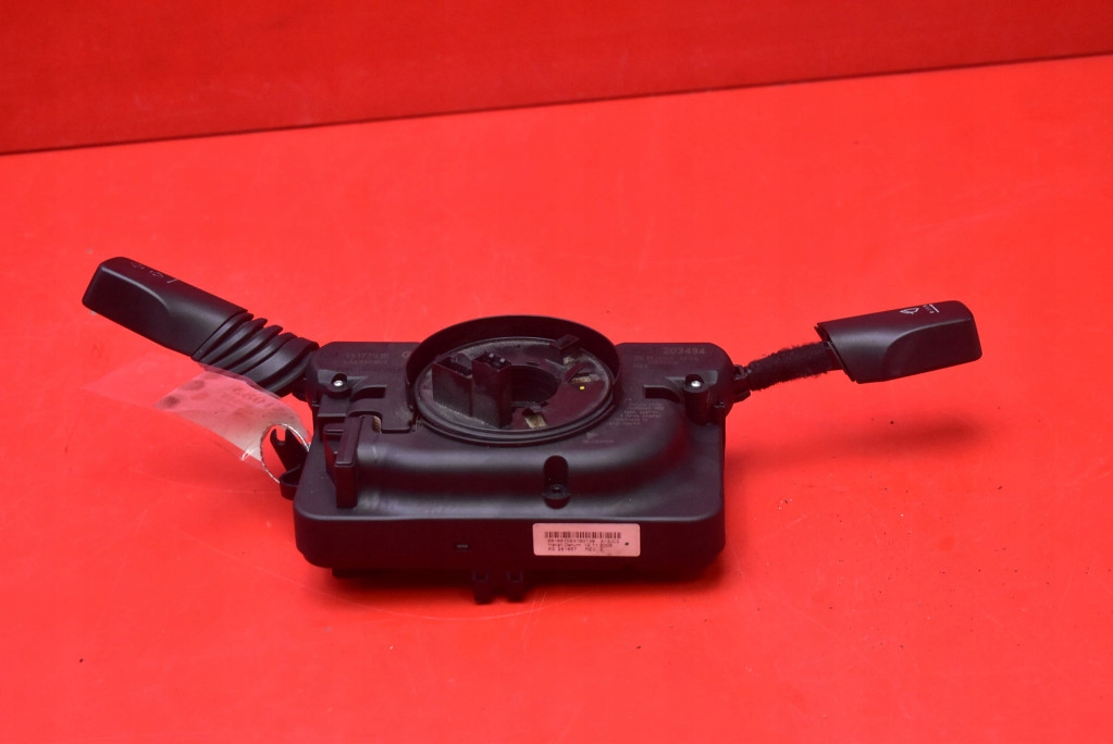 фото №6, Переключатель комбинированный подрулевой переключатель 13177915 opel zafira b 05-10