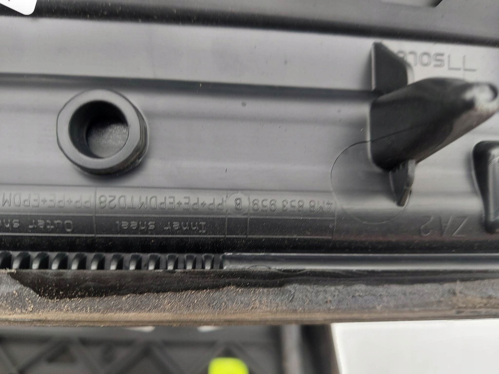 фото №12, Q8 sq8 молдинг дверь левая правая перед задняя карбон