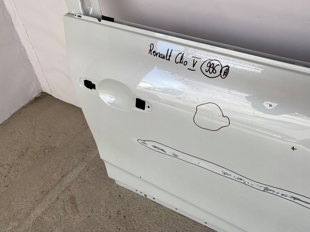 фото №13, Renault clio v 2019r- двері праве передні poznań ==giełda==