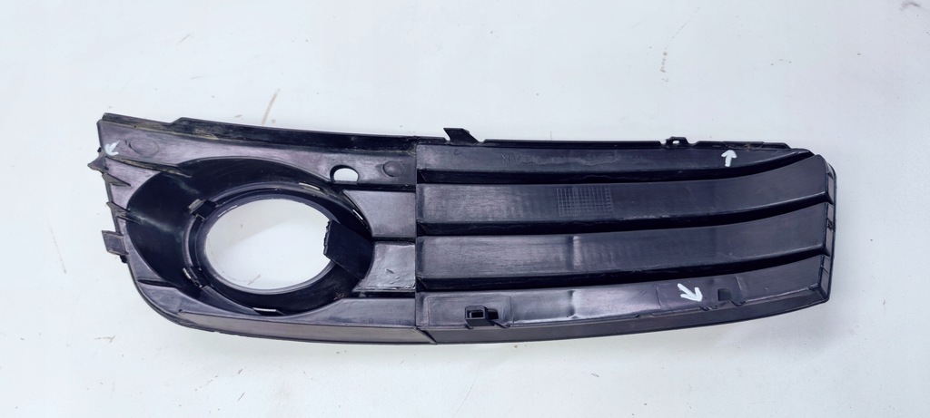 фото №7, Решітка бампера права audi a4 b8 8kd807682