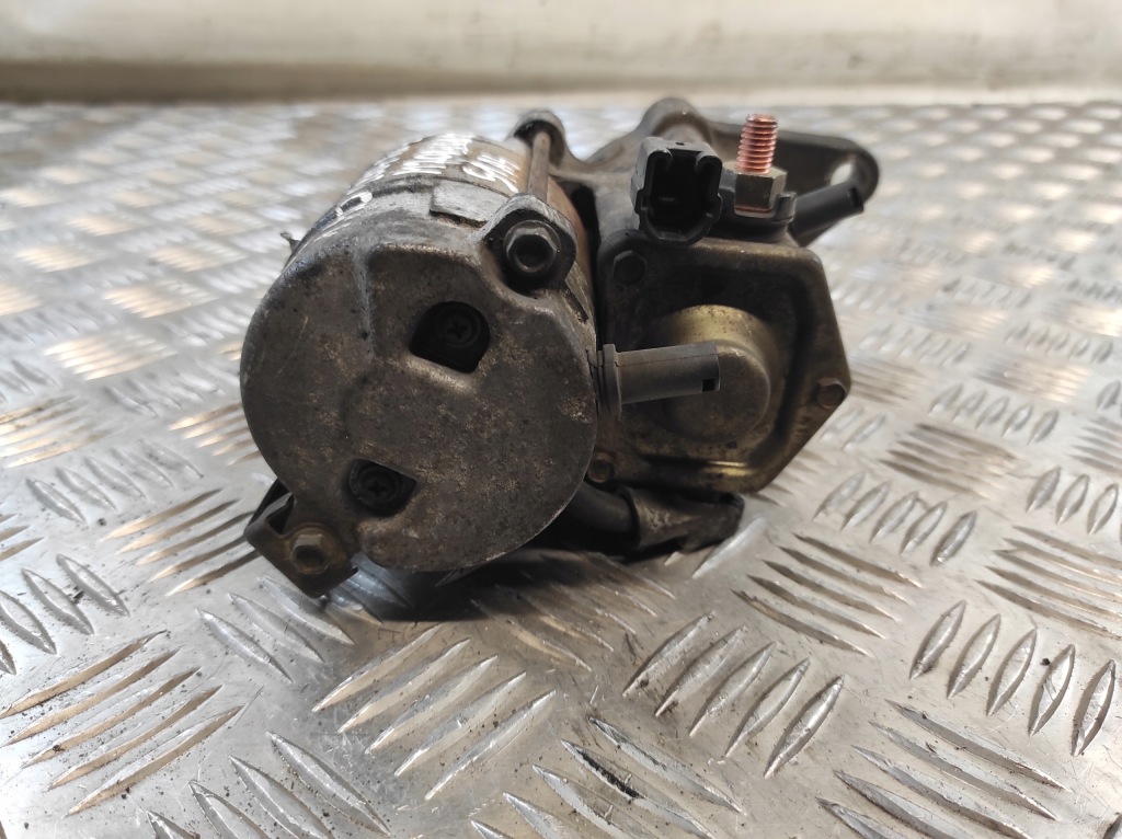 Стартер двигуна toyota auris 1 1.4 d дизель 10 зубів Зі Шроту