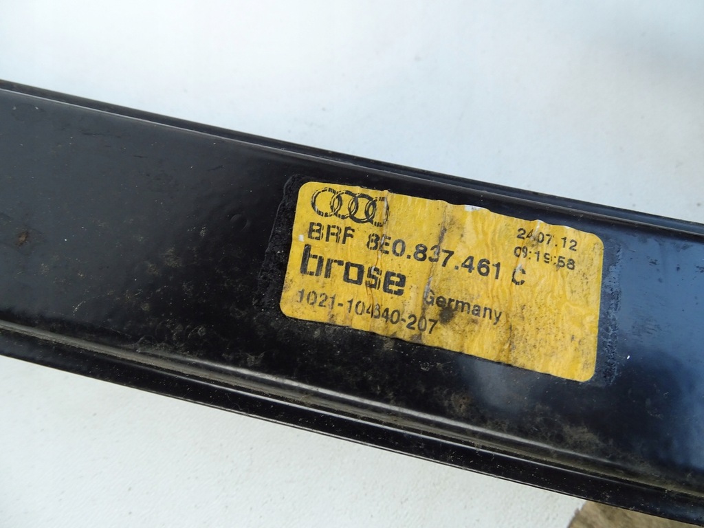 фото №9, Механизм подъемник окон + рамка левый перед seat exeo sedan 3r