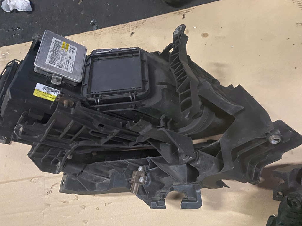 фото №7, Лампи перед+ напрямні audi q5 bi ксенон 8r0941003af/8r0941004af europa