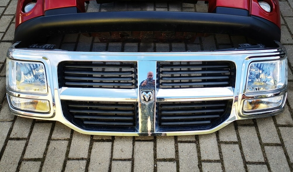 фото №2, Dodge nitro решётка радиатора решётка радиатора рамка хром демонтаж