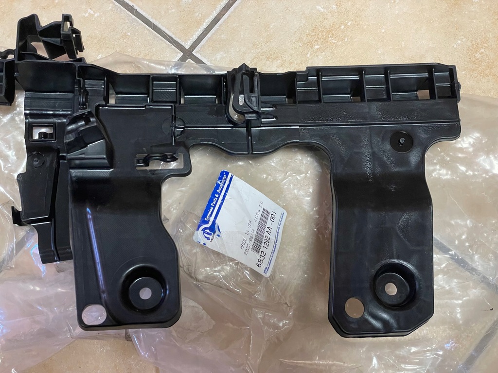 фото №7, Dodge оригинальный номер 6832-1292-aa кронштейн механизма подъёма стекло ram 1500