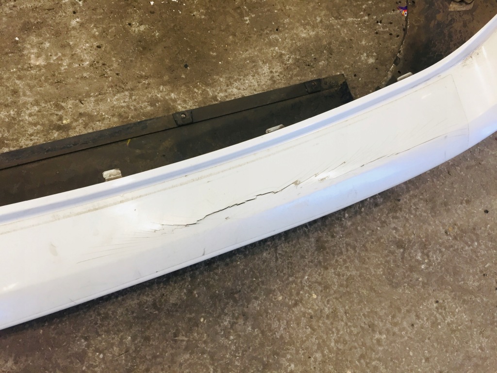 Купить Бампер pdc задний peugeot 308 t9 sw #139