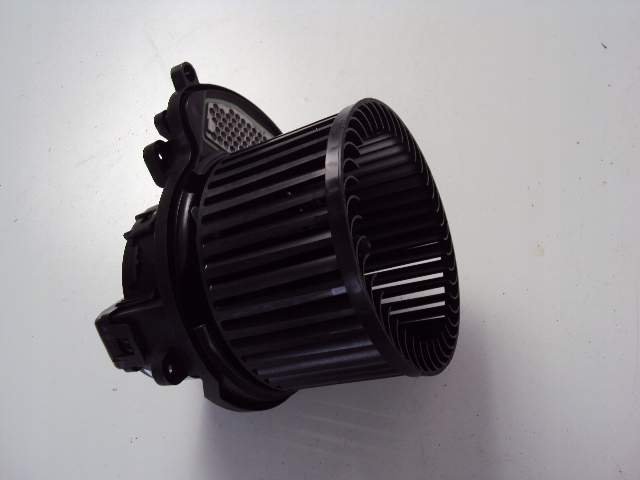 фото №2, Воздуходувка обдув renault kangoo iii 21-